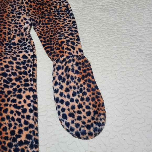 Xhilaration Leopard hoodie onesie pajamas size S - Picture 8 of 12